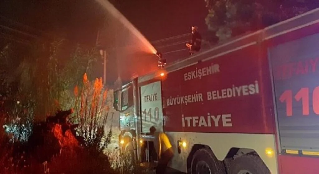 Eskişehir’den yangın söndürme çalışmalarına destek