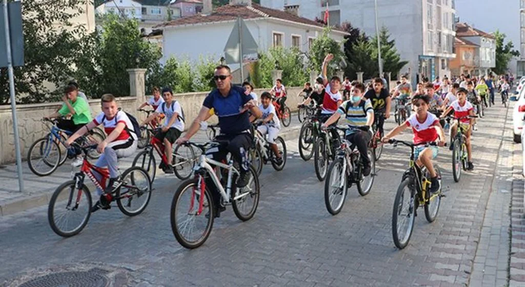 Havza’da bisiklet tutkunları 15 Temmuz Demokrasi ve Milli Birlik Günü bisiklet turunda buluştu