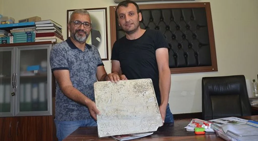 Kızılırmak kenarında bulunan kitabe müzeye teslim edildi