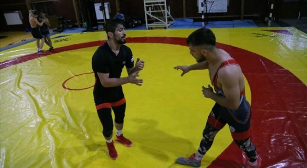 Milli güreşçiler olimpiyatlarda madalyaya ulaşmak için Bolu'da enerji depoladı