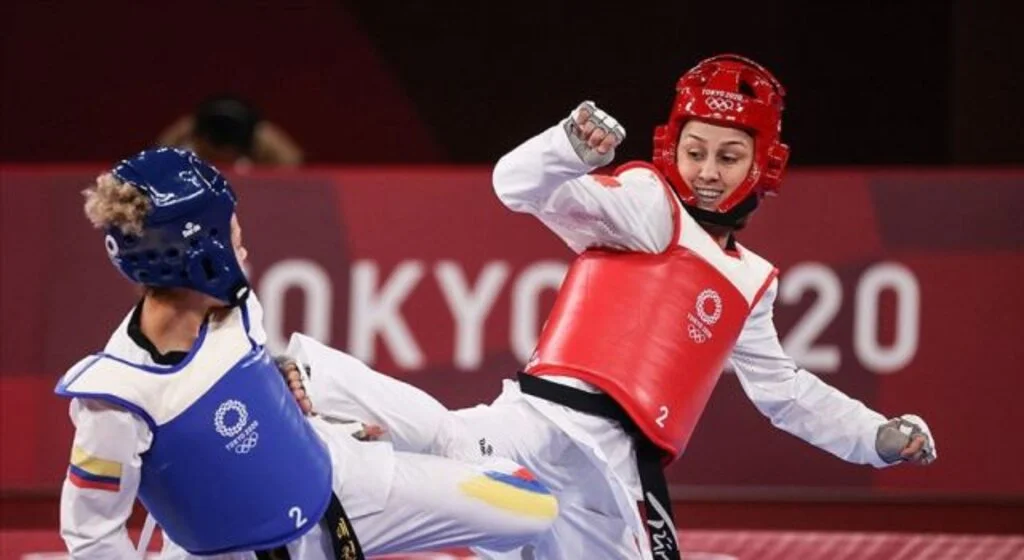 Milli tekvandocu Rukiye Yıldırım Tokyo'da bronz madalya maçına çıkacak