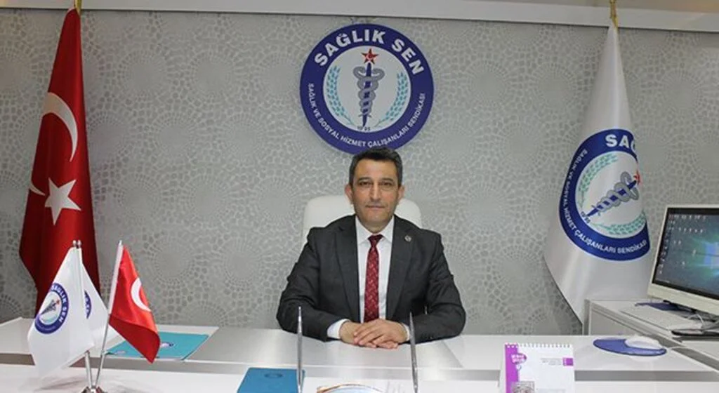 Sağlık çalışanları haklarını istiyor
