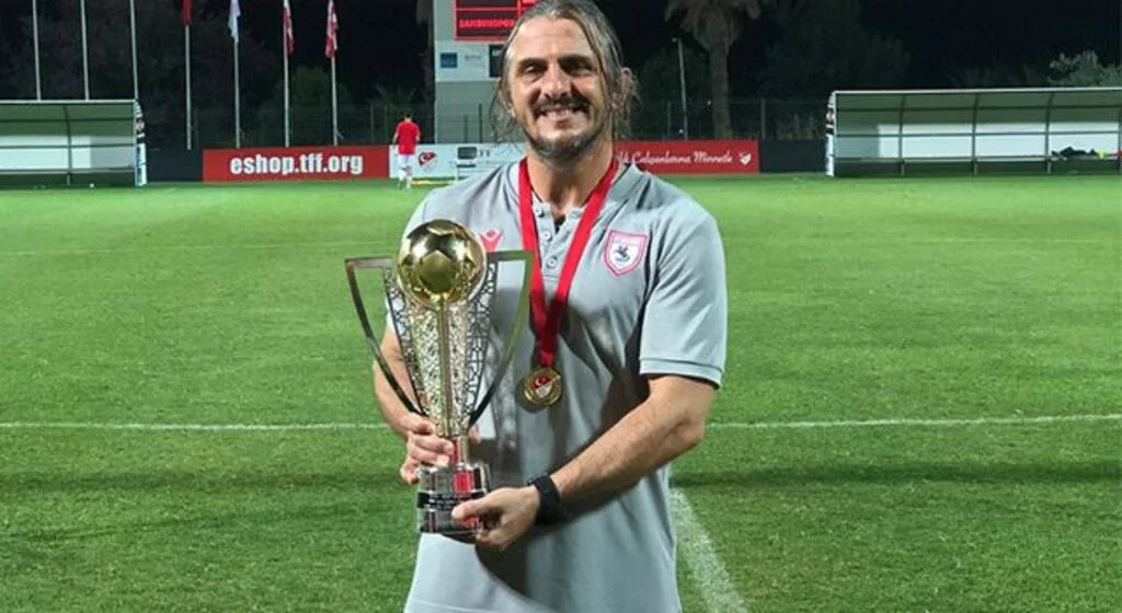 Şampiyon hoca Recep Sermet Boyar'a yeni görev!