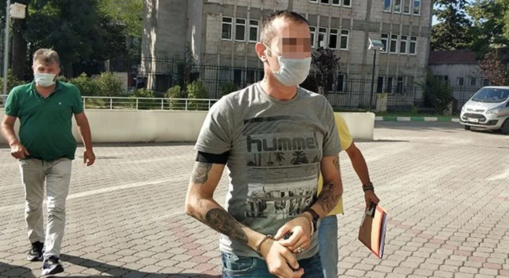 Satışa hazır uyuşturucu paketleriyle yakalandı