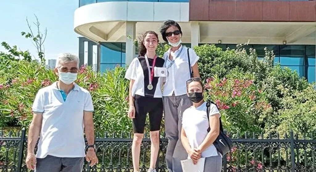 Sporcular Demokrasi Zafer İçin Koştu
