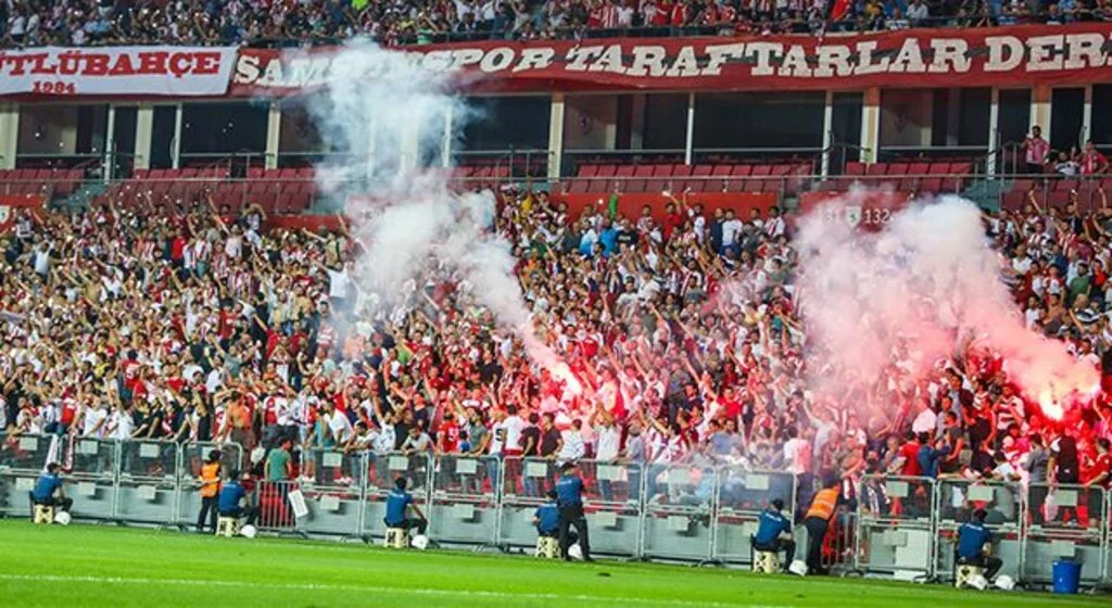TFF Başkanı Özdemir'den seyirci açıklaması