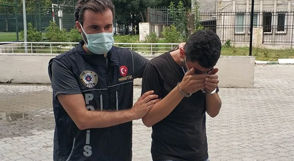 Uyuşturucu ticaretinden tutuklandı