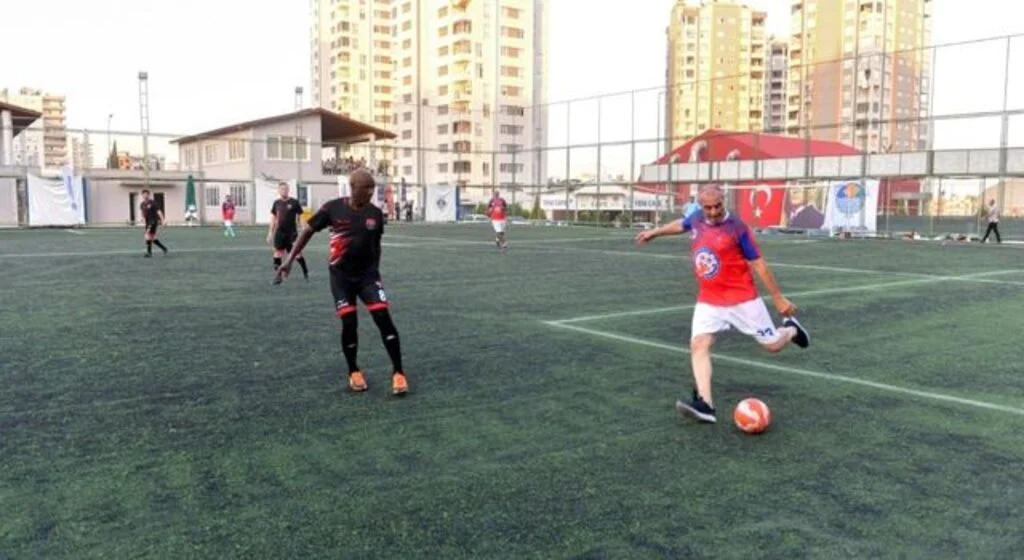 Yenişehir Belediyesi Bahar Futbol Turnuvası başladı
