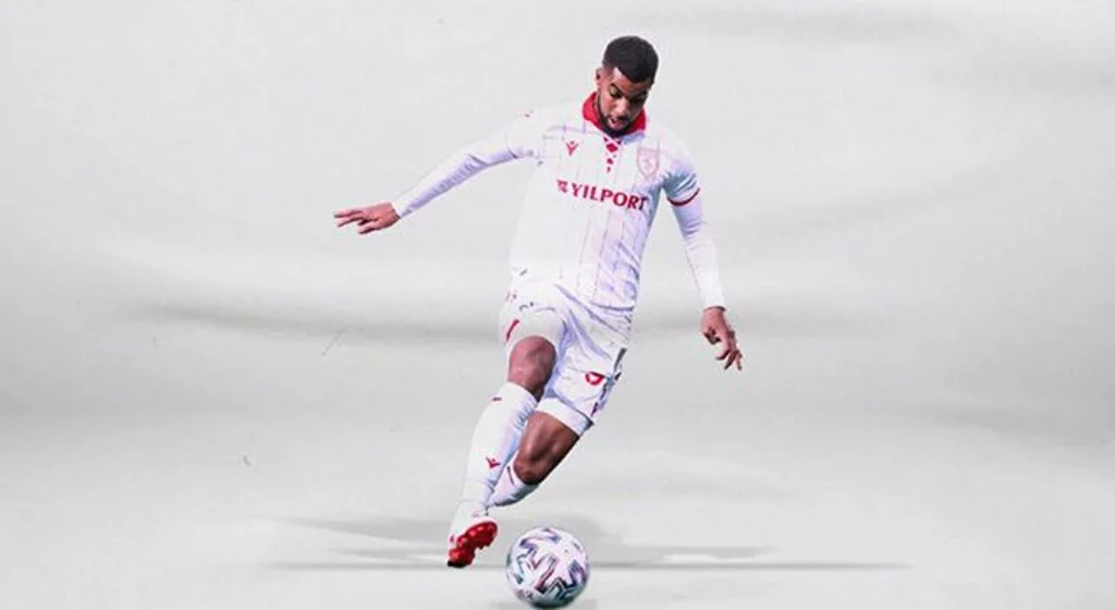 Yılport Samsunspor'dan, Mathias Coureur'e teşekkür