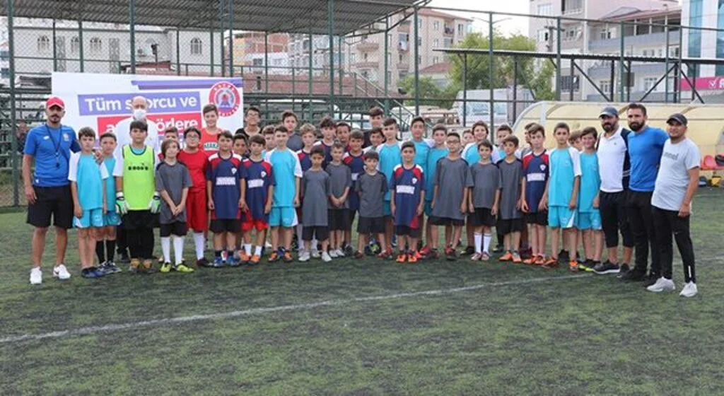 30 Ağustos Futbol Şenliği Start Aldı