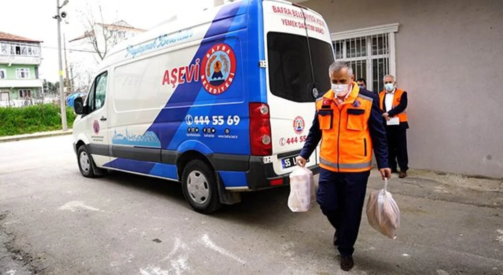 Bafra'da 188 aileye sıcak yemek