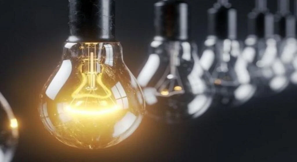 Birçok ilde elektrik kesintisi sosyal medyada gündem oldu!
