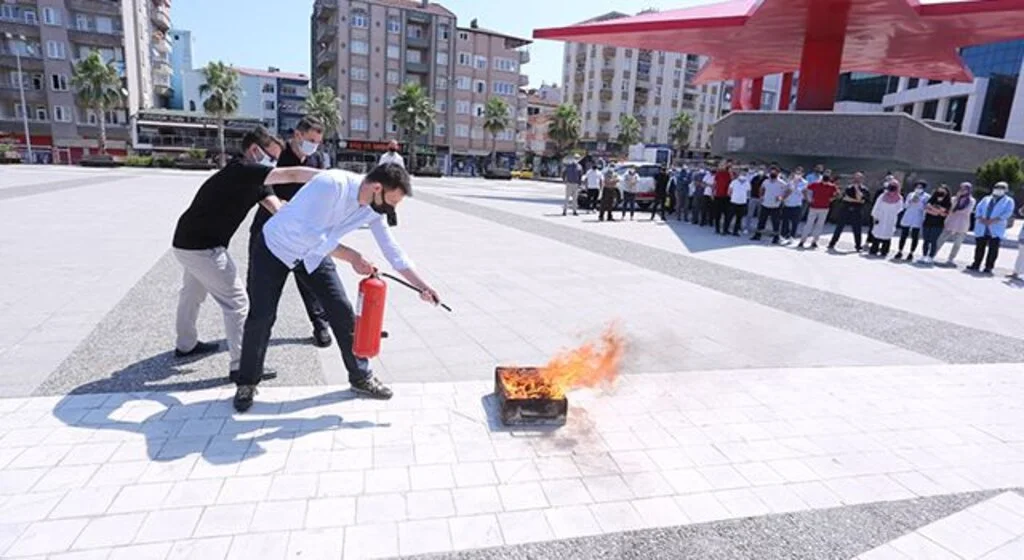Canik Belediyesi'nde yangın tatbikatı yapıldı