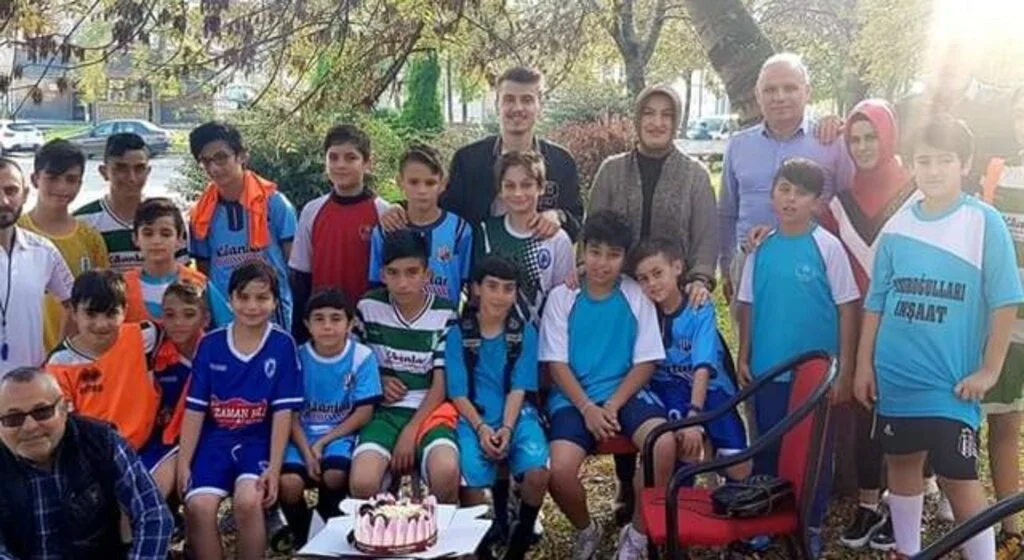 Canik Karşıyakaspor Kulübü Başkan Yardımcısı Betül Yazıcı Kök 3 Ayrı Duyguyu Birlikte Yaşıyor