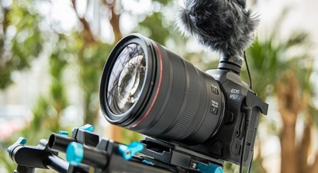 Canon Yeni Ürün Yazılımı ile Film Yapımcılarını Destekliyor