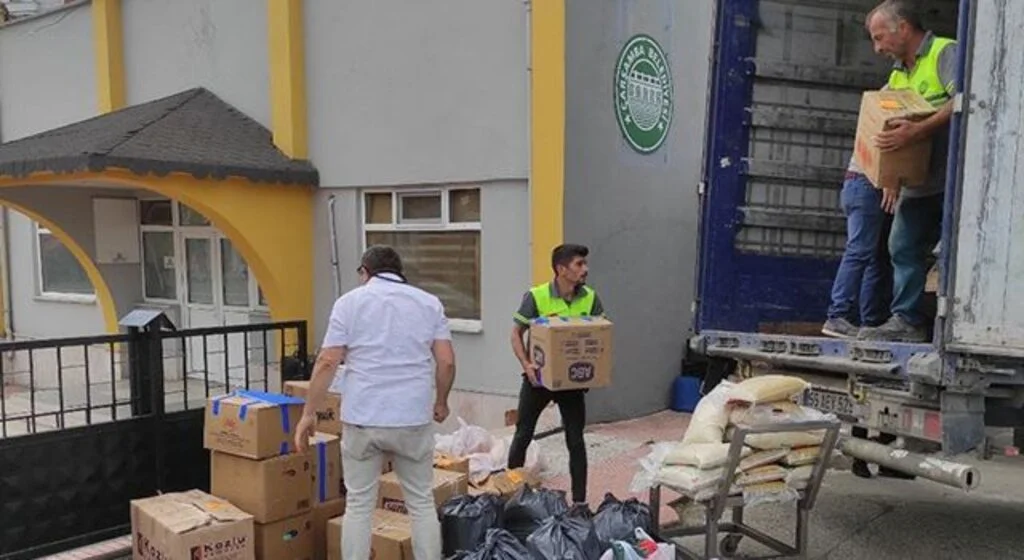 Çarşamba'dan yardım eli uzandı