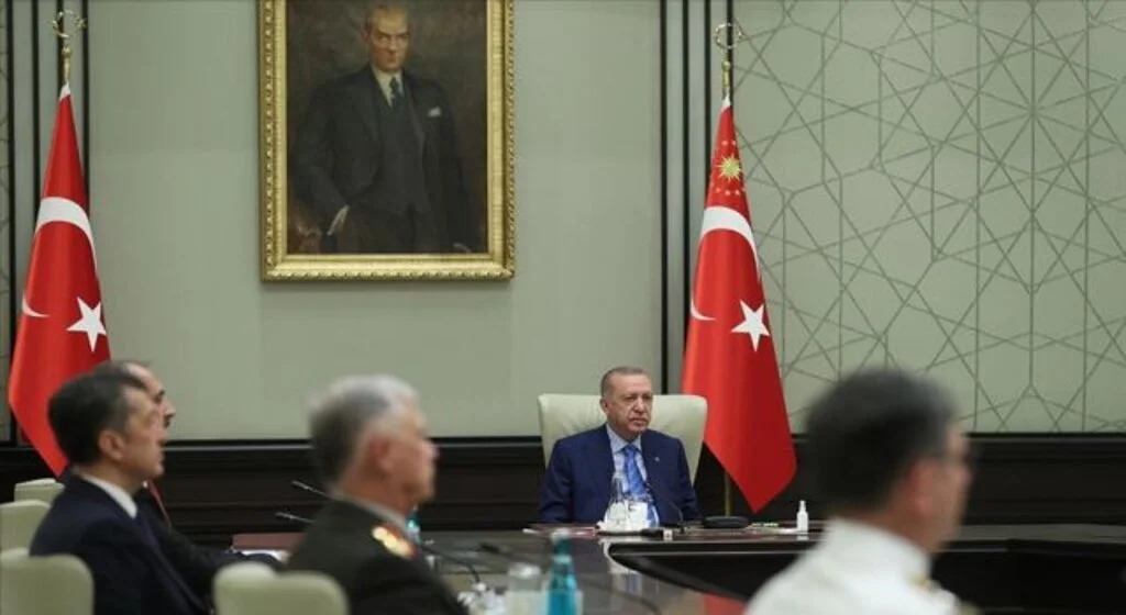 Cumhurbaşkanı Erdoğan başkanlığındaki Yüksek Askeri Şura toplantısı başladı