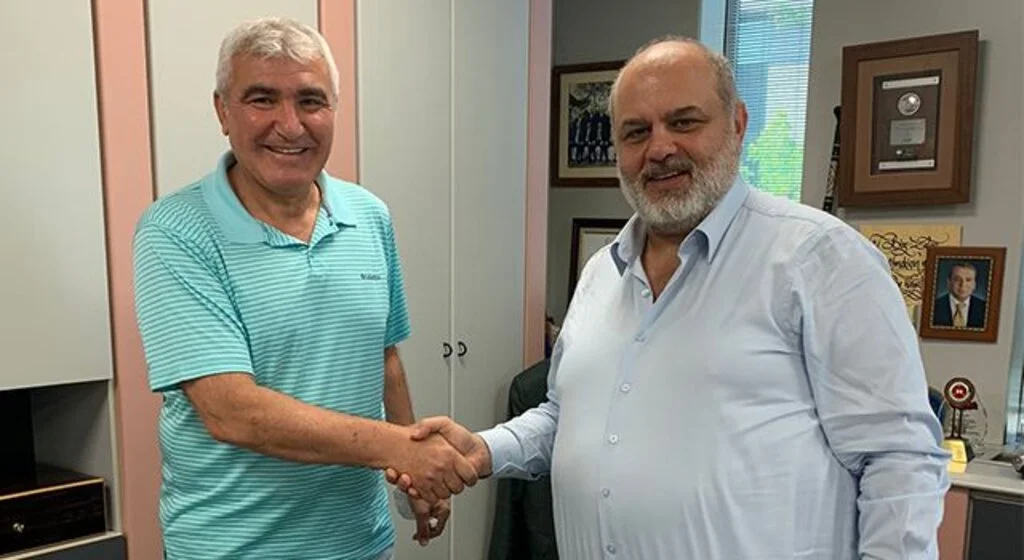Fedayi Aksoy Çaykur Rizespor'la Anlaştı