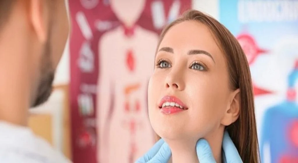 Gebelikte Tiroid Hastalıkları Anneyi Olduğu Kadar Bebeği de Etkiliyor