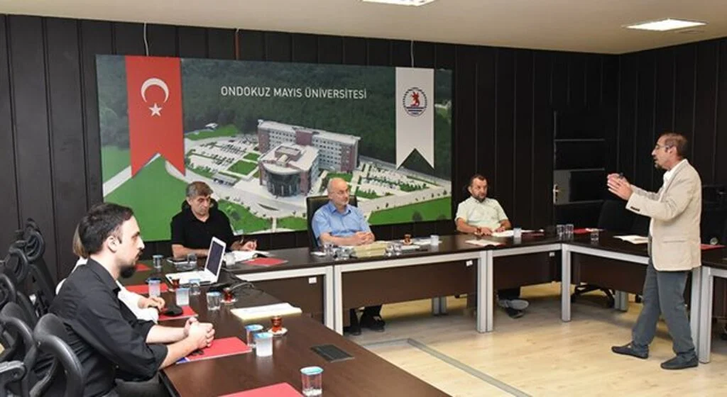 Hayvan hastalıklarına aşılar OMÜ'den