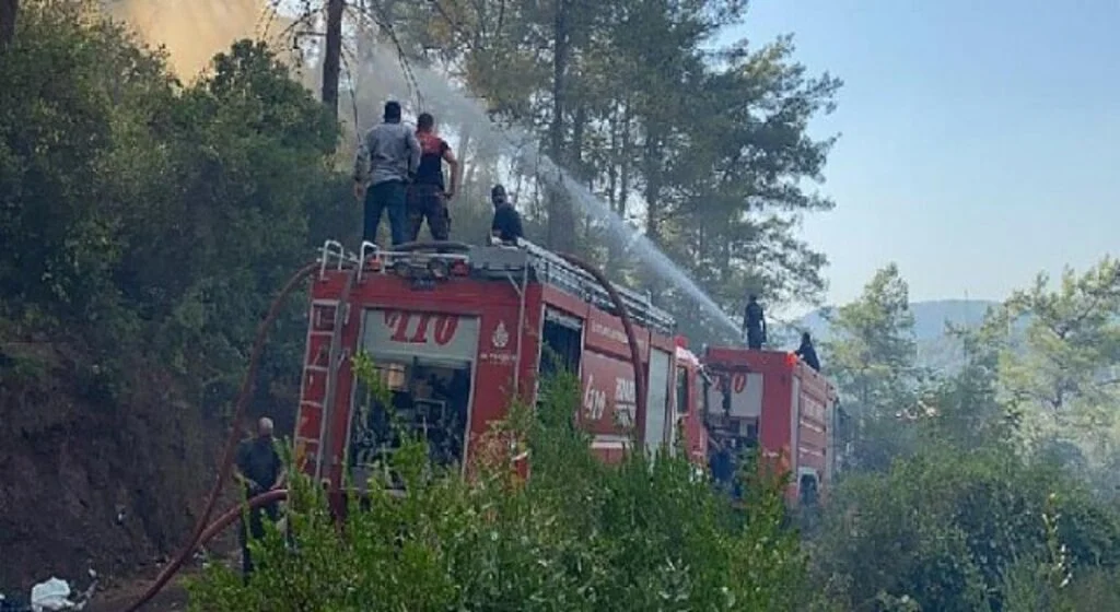 İBB’nin ekipleri üç gündür yangınlara müdahale ediyor