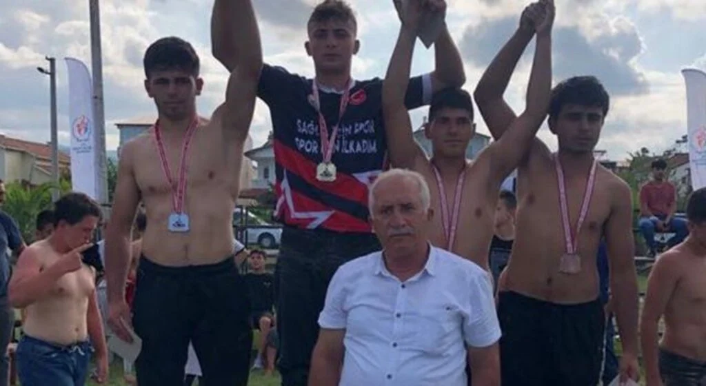 İlkadımlı Güreşçiler Başarıdan Başarıya Koşuyor