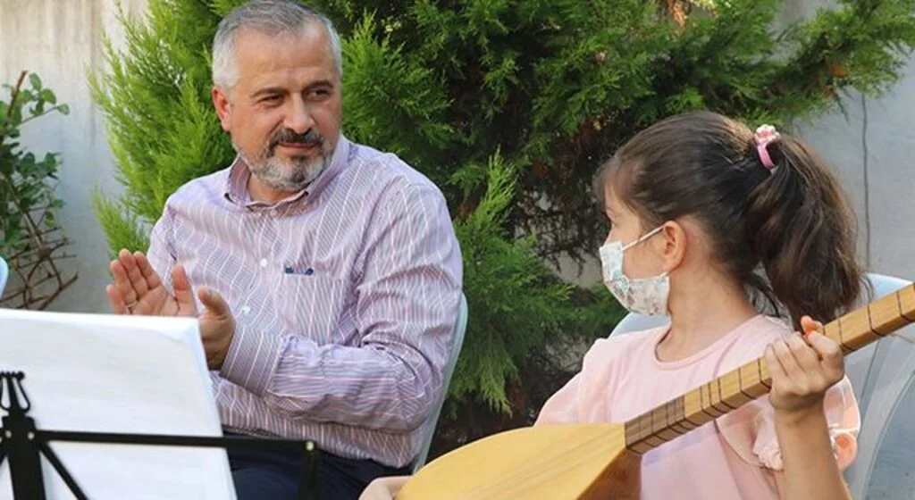 Kılıç: “Belediyecilik hizmetlerini halkımızın ihtiyaçlarını ve taleplerini dikkate alarak yapıyoruz”