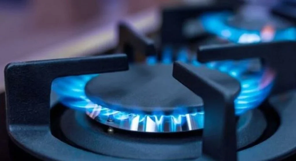 Kış çok zor geçecek: Doğalgaza ve elektriğe yeni zamlar yolda