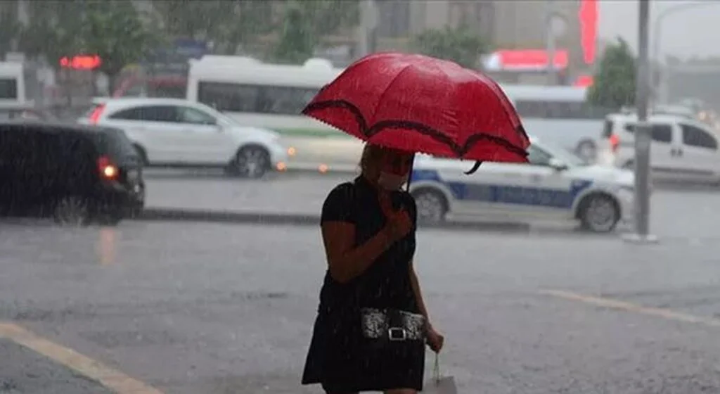 Meteoroloji'den çok kuvvetli yağış uyarısı (21 Ağustos Cumartesi hava durumu)