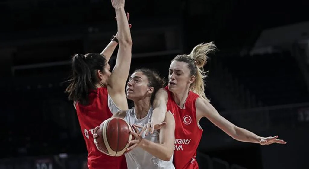 Milliler D Grubunda Yer Aldı