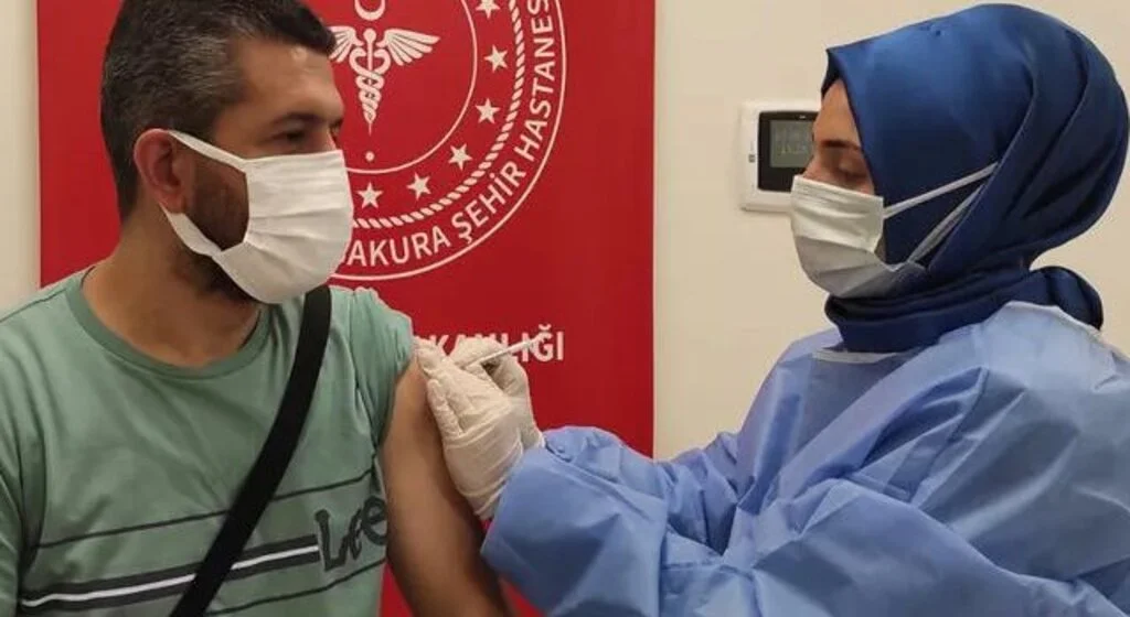 Öğretmenlerin ne kadarı aşı oldu? Merak edilen soru yanıt buldu!
