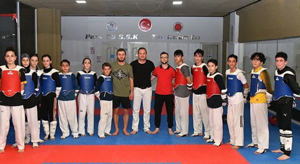 Pars 55'li Sporcular Madalya Peşinde