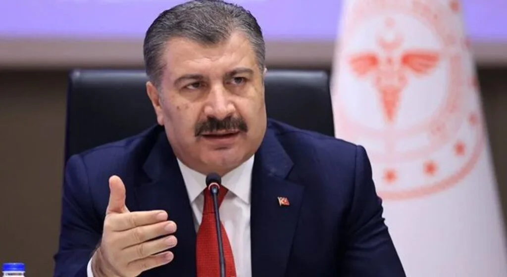 Sağlık Bakanı Koca’dan Bilim Kurulu sonrası yüz yüze eğitim ve 3 doz aşı açıklaması