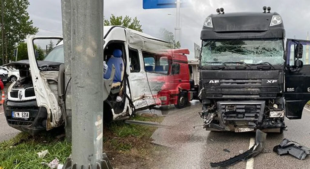Samsun'da TIR Kazası!