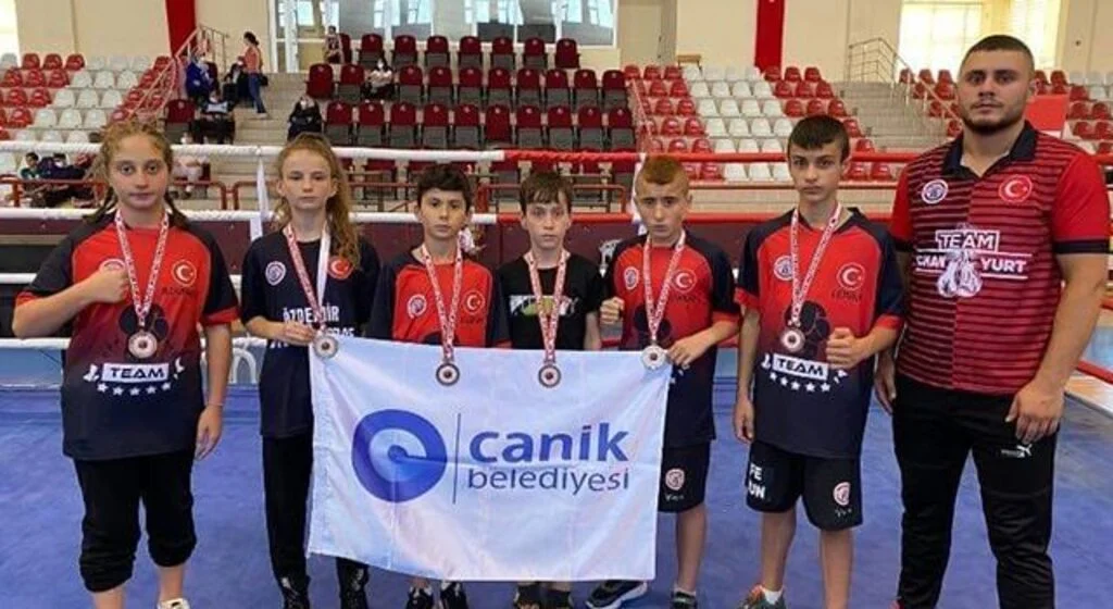 Samsunlu Sporculardan Altı Madalya