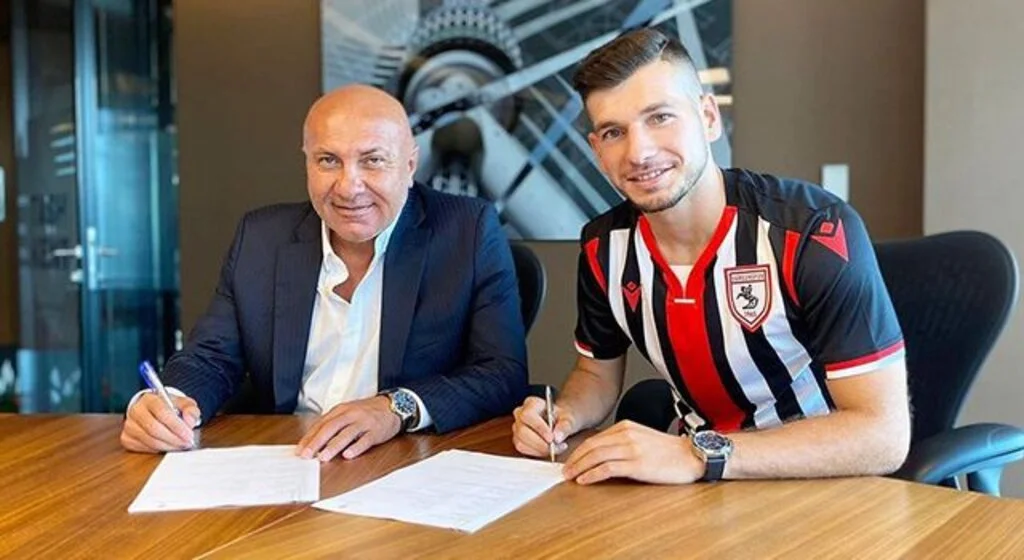 Samsunspor’lu Melih’ten ilk açıklama