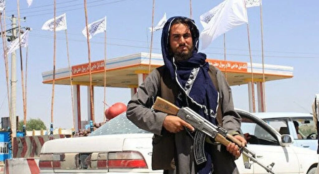 Son Dakika: Afganistan İçişleri Bakanlığı duyurdu: Yönetimin devri için müzakerelere başlanacak