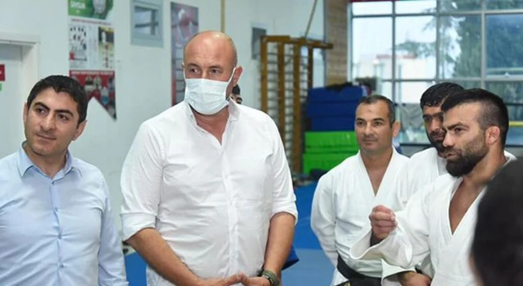 Tekkeköy Belediye Başkanı Hasan Togar'dan Genç Judoculara Ziyaret