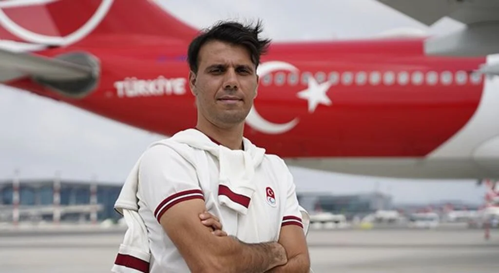Türkmenoğlu'ndan Rekor Kıran Madalya