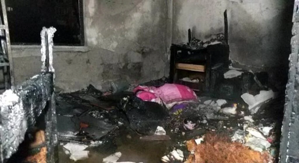 Uzaklaştırma kararı olan kız arkadaşının evini yaktı iddiası