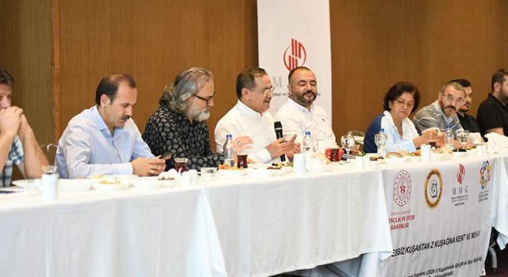 'Vatandaşlara pozitif katkı peşindeyiz'