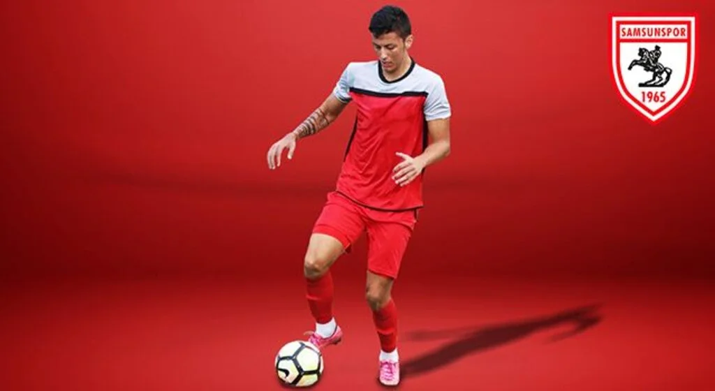 Yılport Samsunspor Berk Taşkın'ı Transfer Etti