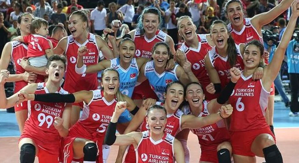 A Milli Kadın Voleybol Takımımız Çeyrek Finalde