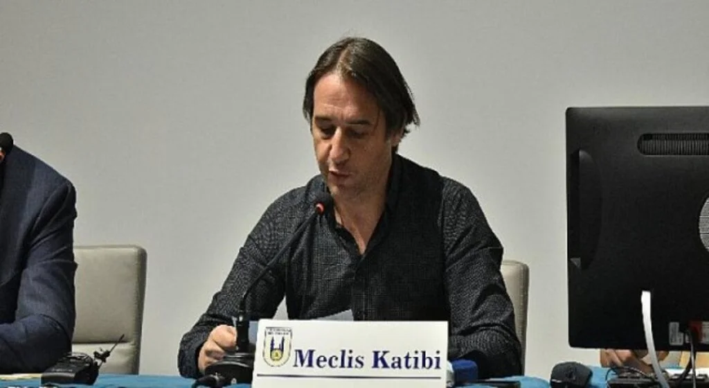 Ak Partili Meclis Üyesinin İddialarına Net Yanıt: “Kamuya ait alanda rant söz konusu değildir”