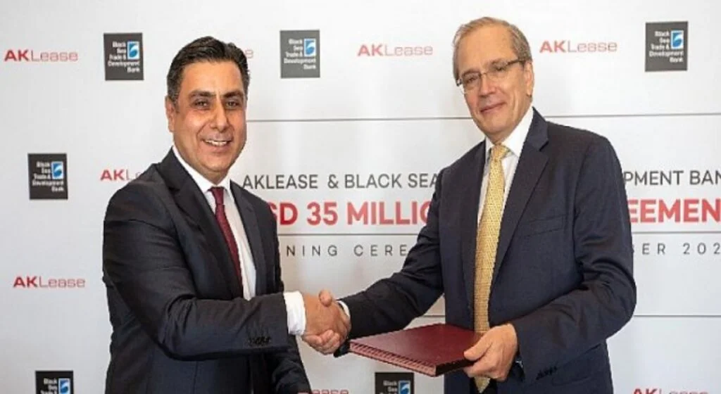 Aklease, Karadeniz Ticaret ve Kalkınma Bankası ile yeni bir kredi anlaşması imzaladı