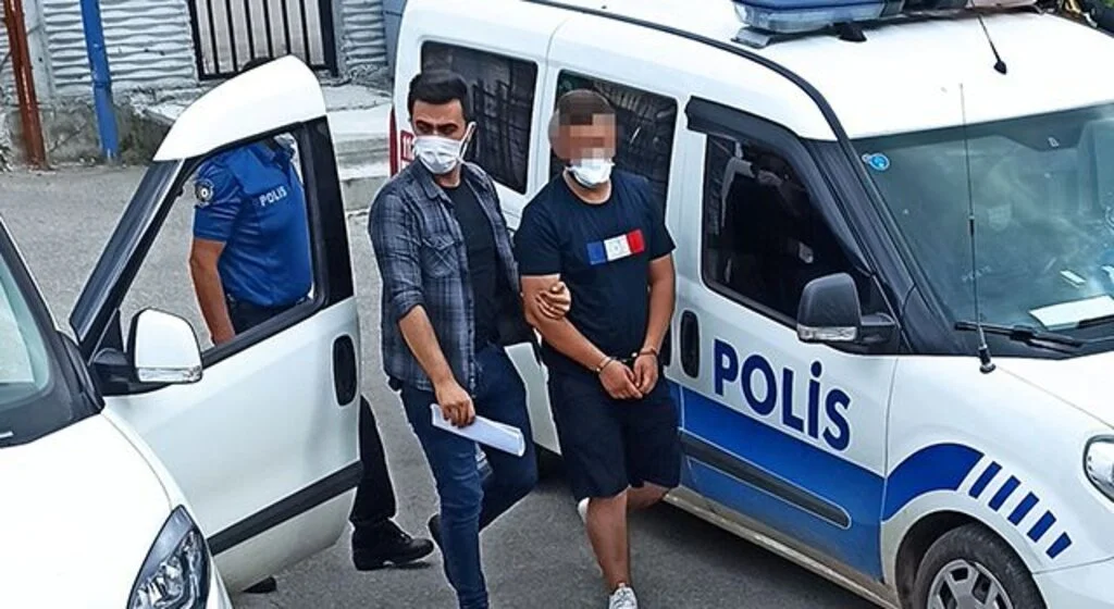 Akü hırsızı enselendi