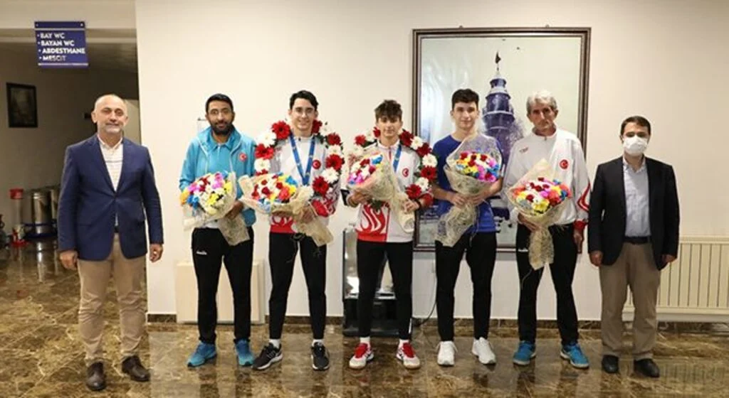 Badmintonda Avrupa üçüncüsü oldular