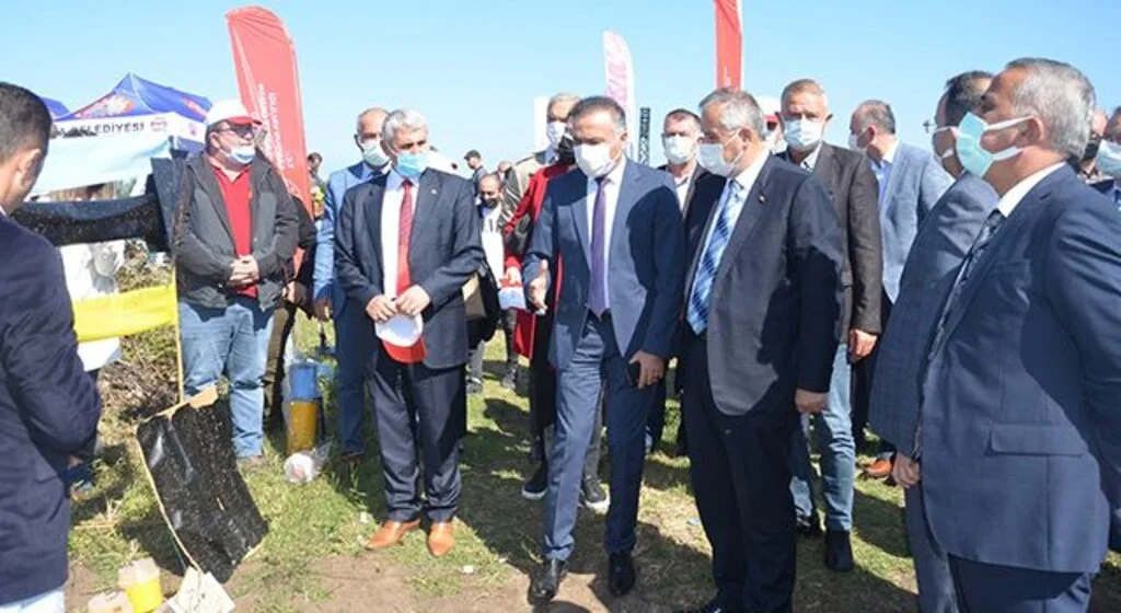 Bafra’da tarla okulu çalışması
