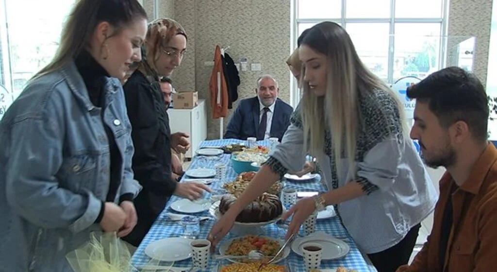 'Belediyenin asli görevi vatandaşa hizmettir'