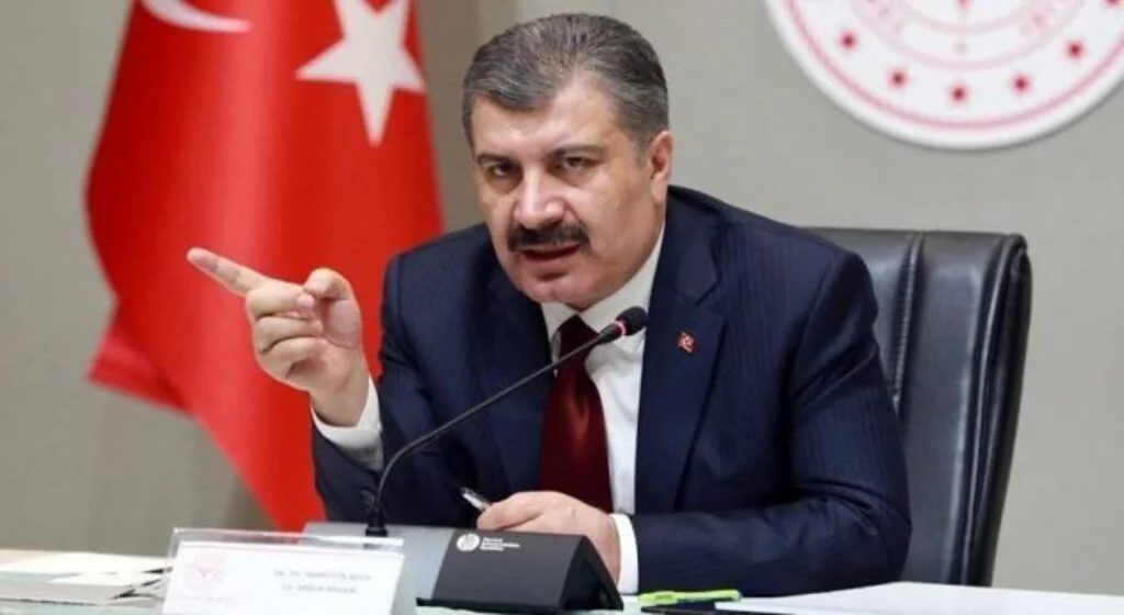 Bilim Kurulu sonrası Sağlık Bakanı Koca’dan çarpıcı yüz yüze eğitim açıklaması